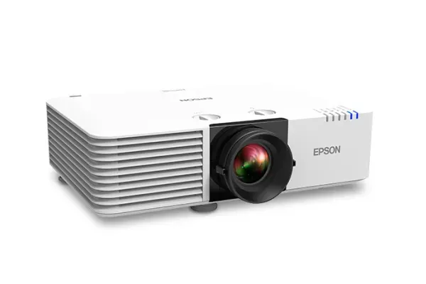 Máy chiếu Epson EB-L770U góc nghiêng — thiết kế chống bụi cho hội trường