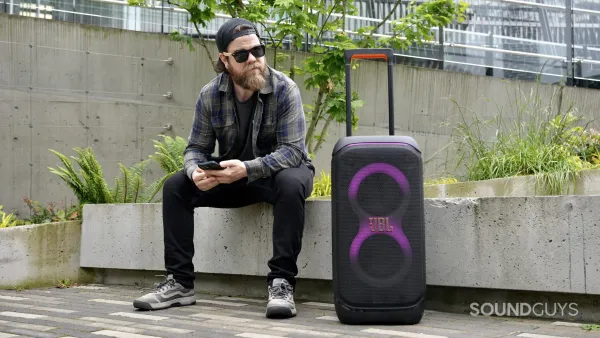Review loa JBL PartyBox Stage 320 cho sự kiện