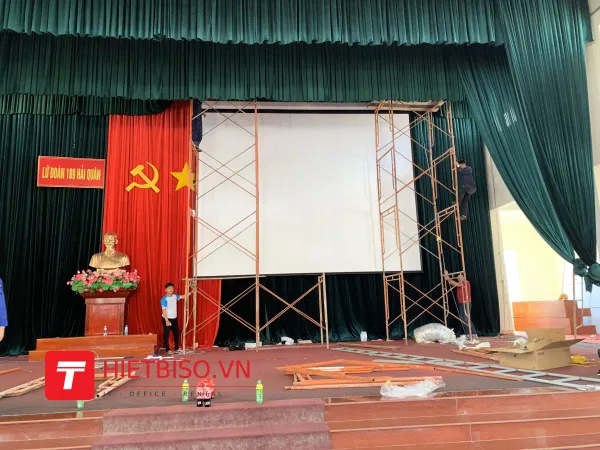 Lữ Đo&agrave;n T&agrave;u Ngầm 189