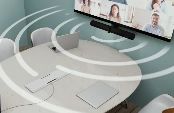 Hệ thống 8 micro beamforming dải thu 4,6 m trên Jabra PanaCast 50 8 micro beamforming của Jabra PanaCast 50 thu âm phòng họp 4,6 m