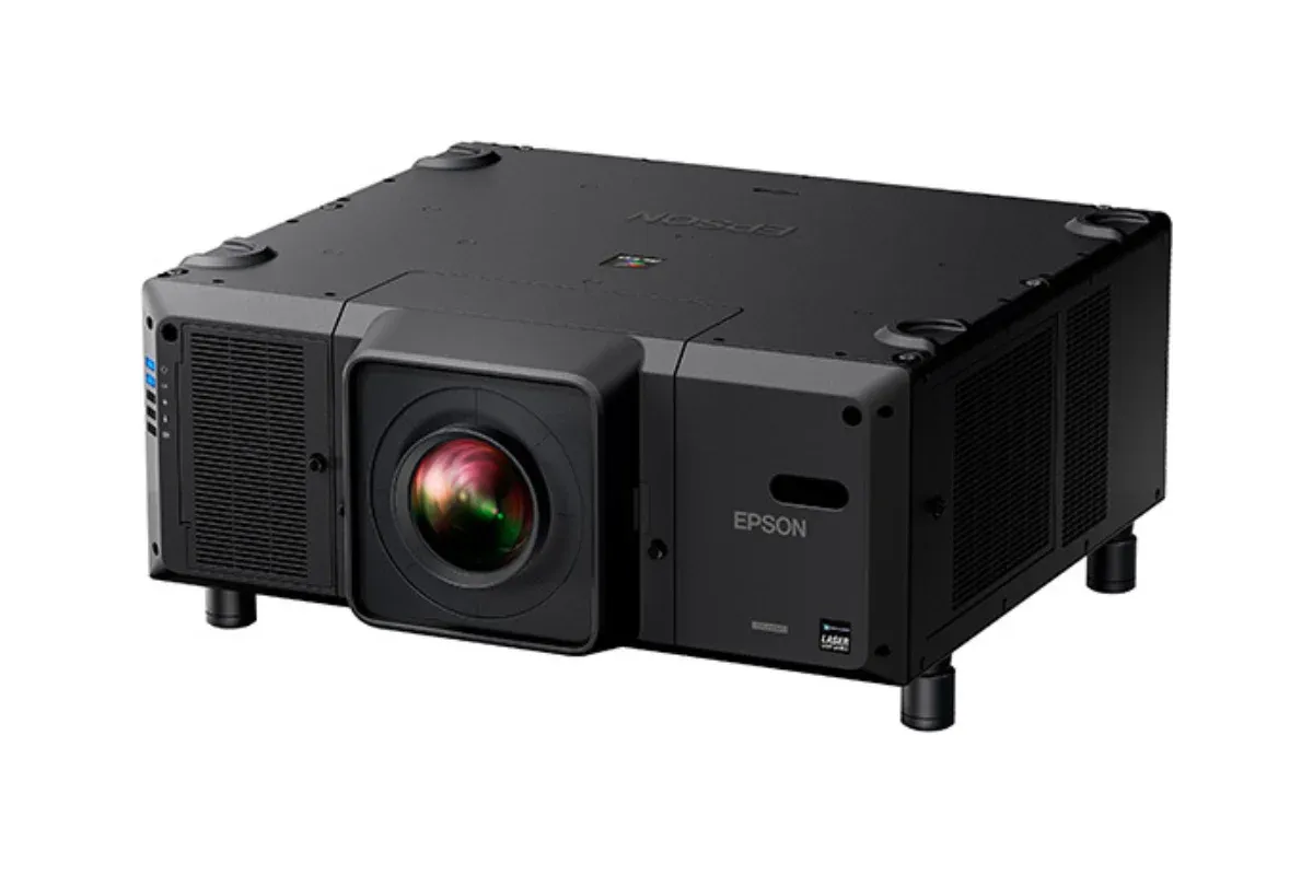 Hệ thống tản nhiệt công nghiệp giúp máy chiếu laser hoạt động liên tục nhiều giờ
