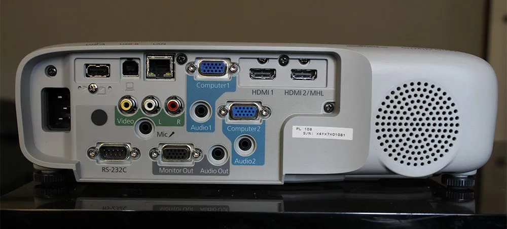 Kết nối đầu vào Epson EB-108