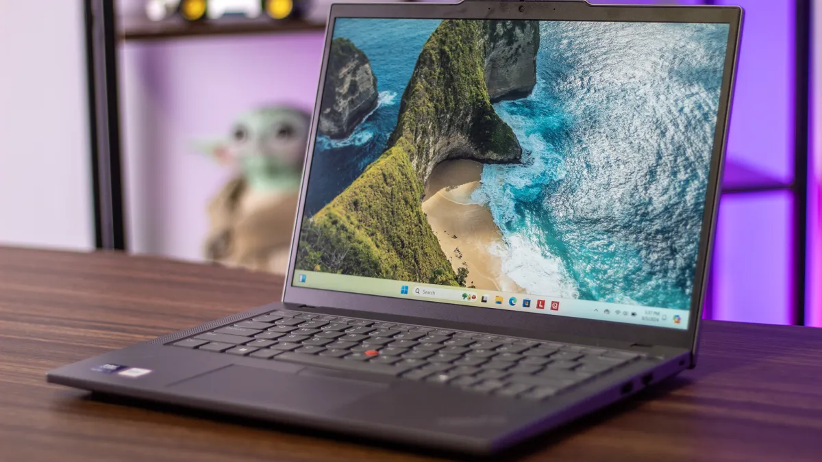 ThinkPad T14 Gen 5 - laptop doanh nghiệp 14 inch chuẩn MIL-STD-810H Laptop Lenovo ThinkPad T14 Gen 5 mặt trước màn hình 14 inch