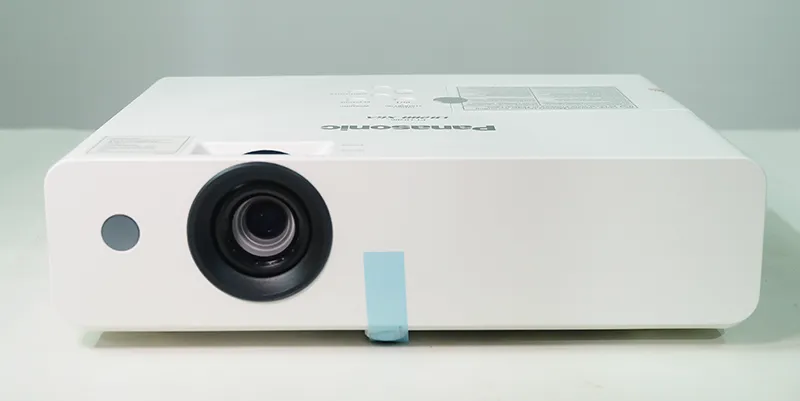 Máy chiếu Panasonic PT-LB280A