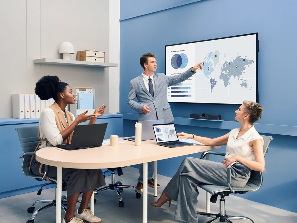 Màn hình ViewSonic CDE9831-1C 98 inch - ứng dụng phòng họp doanh nghiệp hiện đại