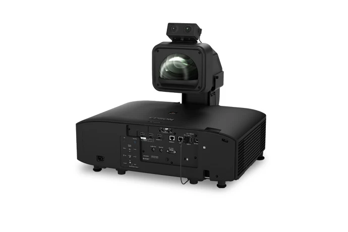 Hệ ống kính rời (interchangeable lens) của Epson EB-PQ2010B - lắp đặt linh hoạt 10 loại ống kính
