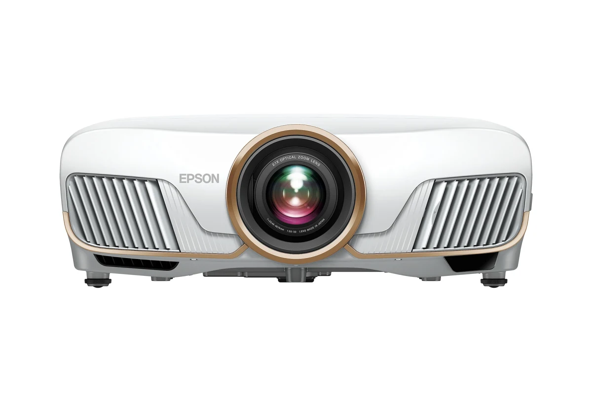 Máy chiếu Epson EH-TW9400 4K PRO-UHD 3LCD Home Cinema cao cấp chính hãng - ống kính motorized vành gold