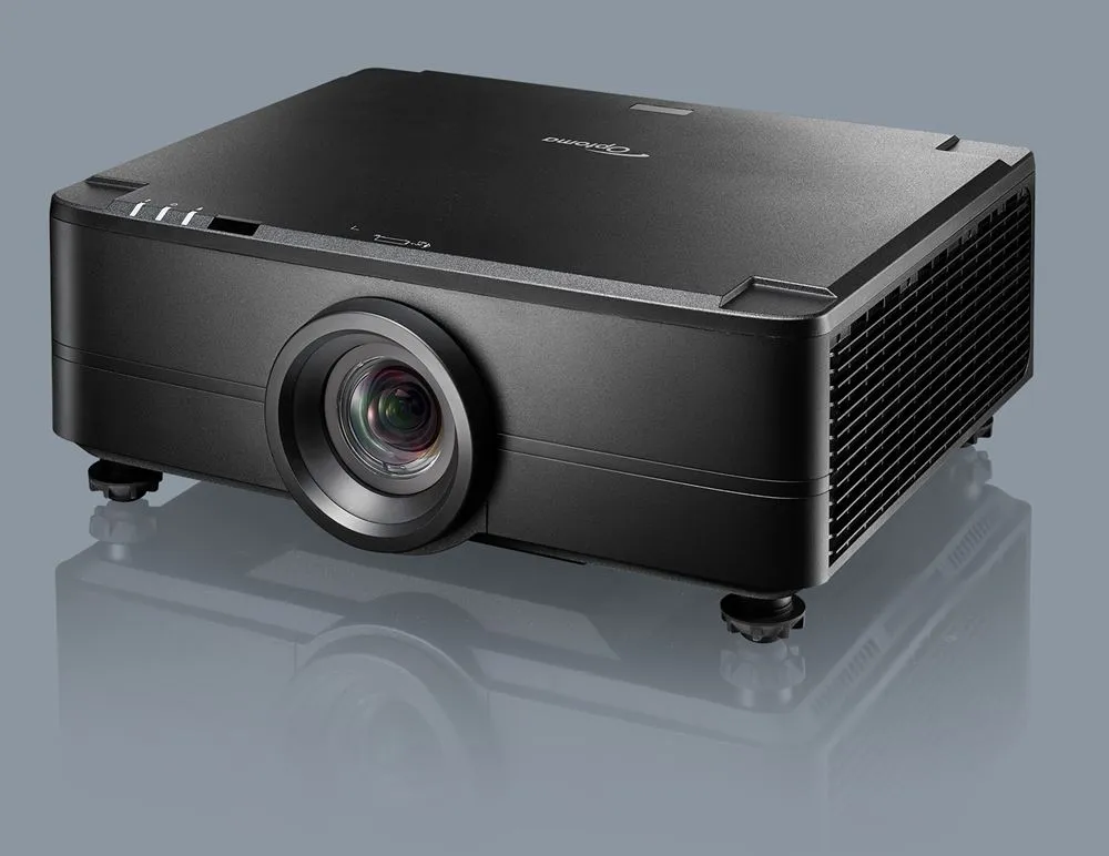 Máy chiếu Optoma ProScene ZU725TST DLP laser WUXGA short throw 7.200 lumens Máy chiếu laser Optoma ProScene ZU725TST góc nghiêng nhìn rõ ống kính