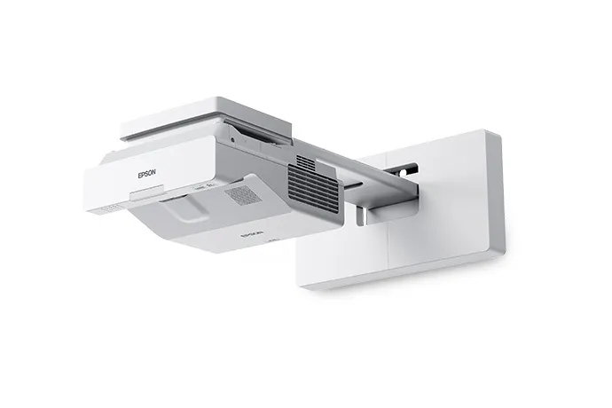 Cửa chiếu siêu gần phía trên thân máy Epson EB-805F Máy chiếu siêu gần Epson EB-805F nhìn nghiêng thấy cửa chiếu phía trên