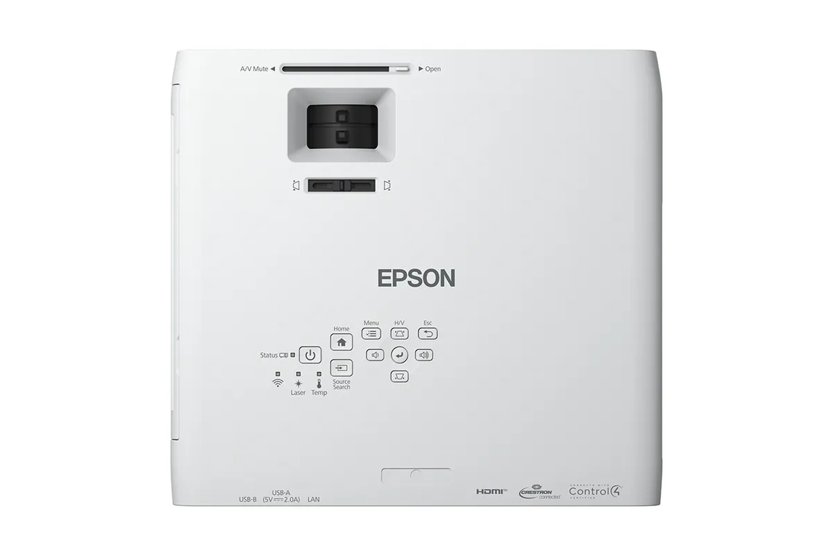 M&aacute;y chiếu Epson EB-L265F đang tr&igrave;nh chiếu h&igrave;nh ảnh Full HD