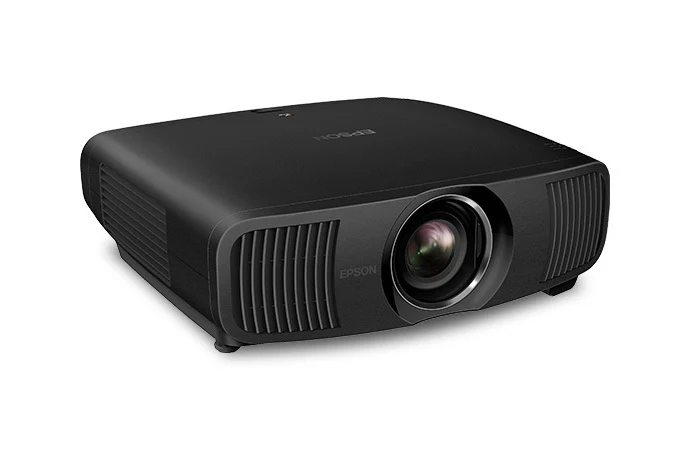 Máy chiếu Epson EH-LS12000B nhìn thẳng - ống kính đóng nắp, máy chiếu phim 4K HDR10+ cao cấp