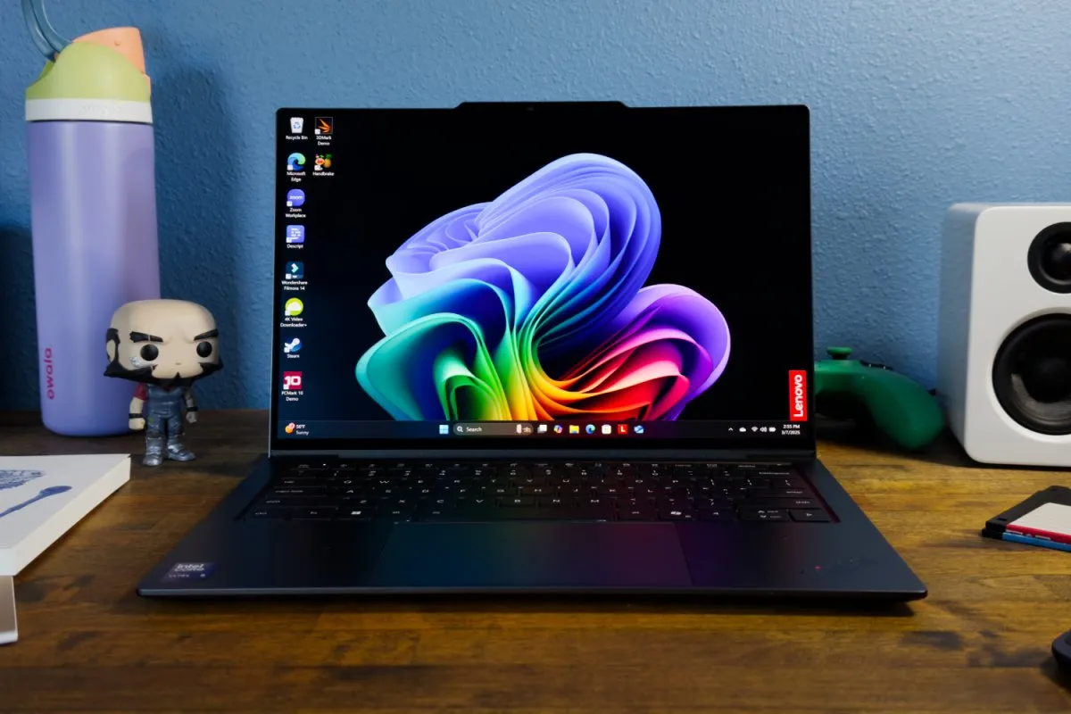 Laptop Lenovo ThinkPad X9 14 Aura Edition Gen 1 thiết kế kim loại mỏng nhẹ