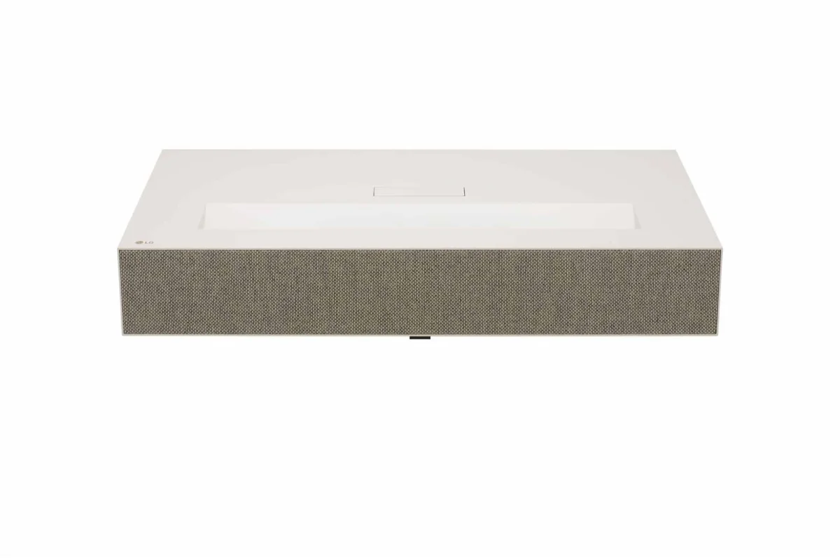 Máy chiếu UST 4K LG CineBeam HU915QE Premium - 3700 ANSI lumens 3-Channel Laser