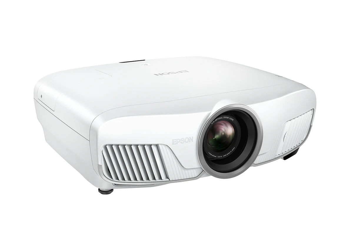 Máy chiếu Epson EH-TW8300 góc nghiêng trái - thân máy Home Cinema cao cấp 3LCD tương phản 1.000.000:1