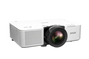 Máy chiếu laser Epson EB-L790SE góc nghiêng 3/4 - thân máy trắng cho hội trường lớn và giảng đường