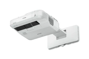 Máy chiếu Epson EB-700U lắp giá treo tường siêu gần - góc nghiêng trái cho phòng họp giảng đường