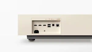LG CineBeam HU915QE 3 HDMI (1x HDMI 2.1) + 2 USB + LAN + WiFi + Bluetooth