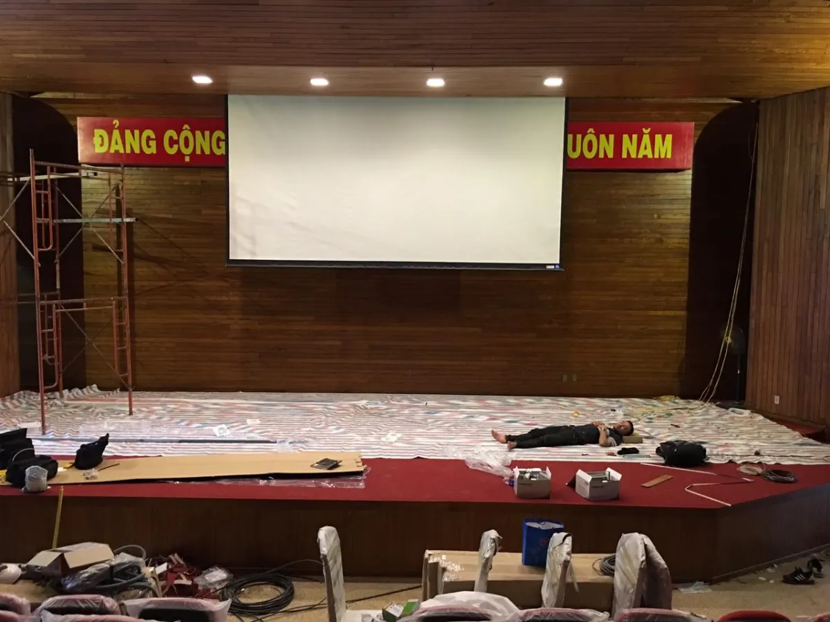 Sửa máy chiếu Phú Thọ 7