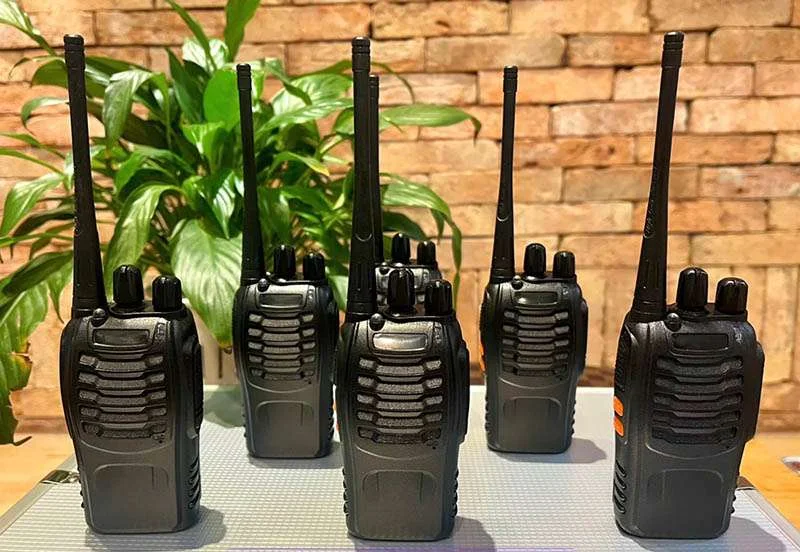 Cho thuê bộ đàm công trình xây dựng IP67 chống bụi chống nước