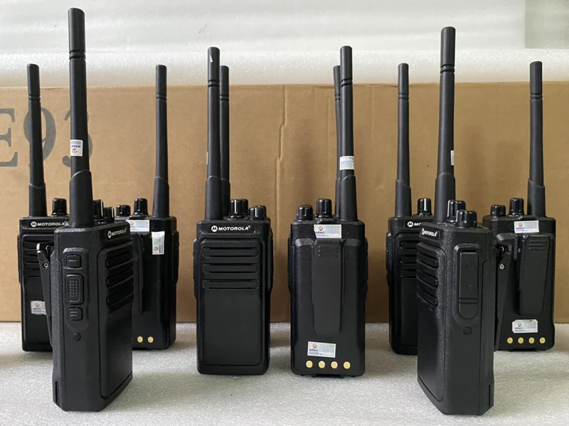 Cho thuê bộ đàm Bình Dương Motorola Kenwood ICOM cho KCN sự kiện
